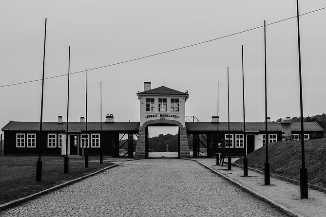 Wroclaw to Gross Rosen and Ksiaz Castle Private Tour - Pickup Details