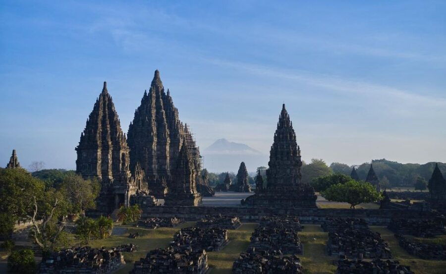 Yogyakarta: 4 Day With Hotel, Private Customized Guided Tour - Good To Know