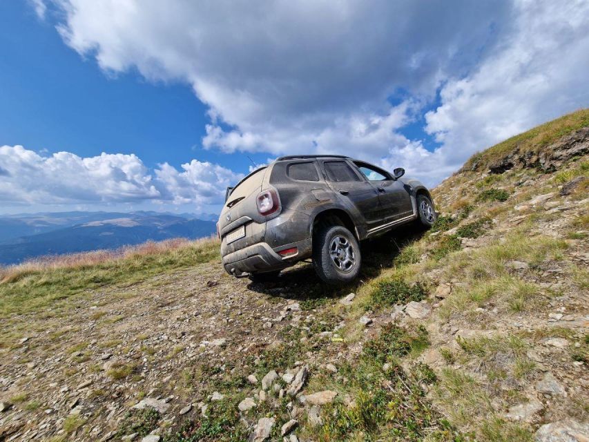 2-Day Private 4x4 Tour: Explore the Carpathian Mountains - Language and Guided Experience