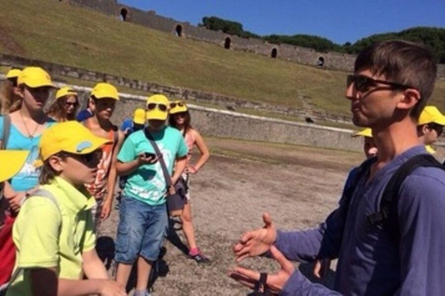 2-Hour Pompeii Child-Friendly Tour - Experience Highlights
