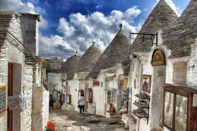 2-Hour Private Transport From Matera to Alberobello and Return - Good To Know