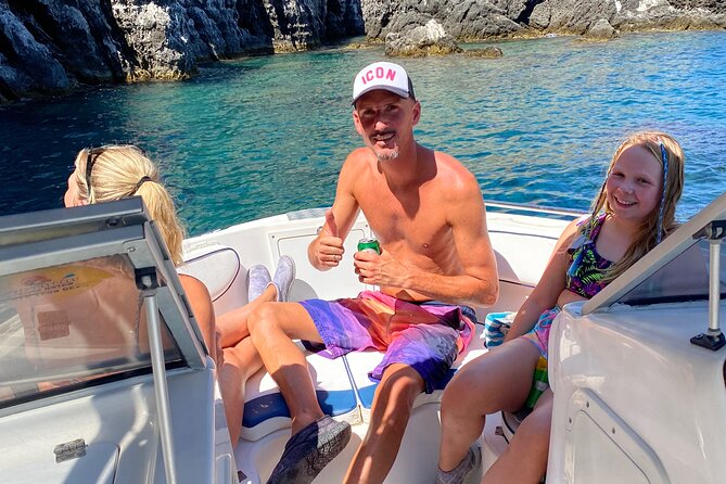 2-Hour the Beauties of Rhodes Island Private Guided Boat Tour