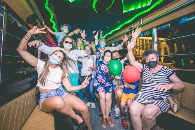 2 and a Half Hour Chiva Disco and Rumba Tour - Itinerary Highlights