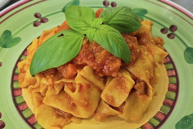 3 Hour Sicilian Cooking Class on Fresh Pasta in Catania - What to Expect During the Class