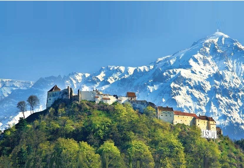 40-Minute Helicopter Flight Over Bran and Peles Castles - Activity Information