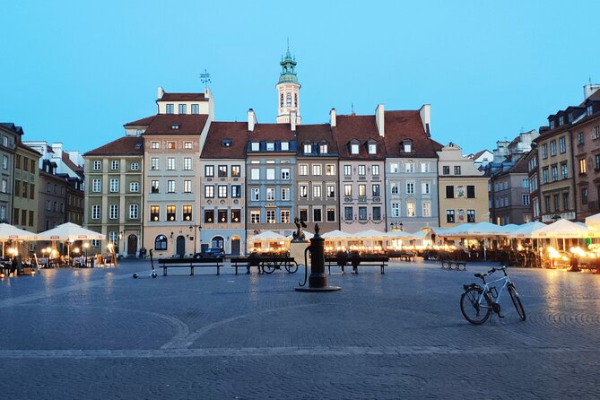 5-Hour Private Walking Night Tour in Warsaw - Good To Know