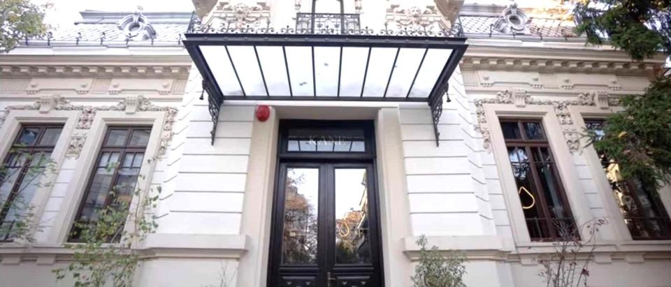 A Night in Bucharest - an After Dark Experience - Nightlife Options in Bucharest