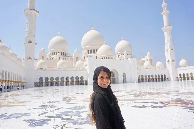 Best of Abu Dhabi City Tour Grand Mosque & Louver Museum & Heritage Village - Sheikh Zayed Mosque