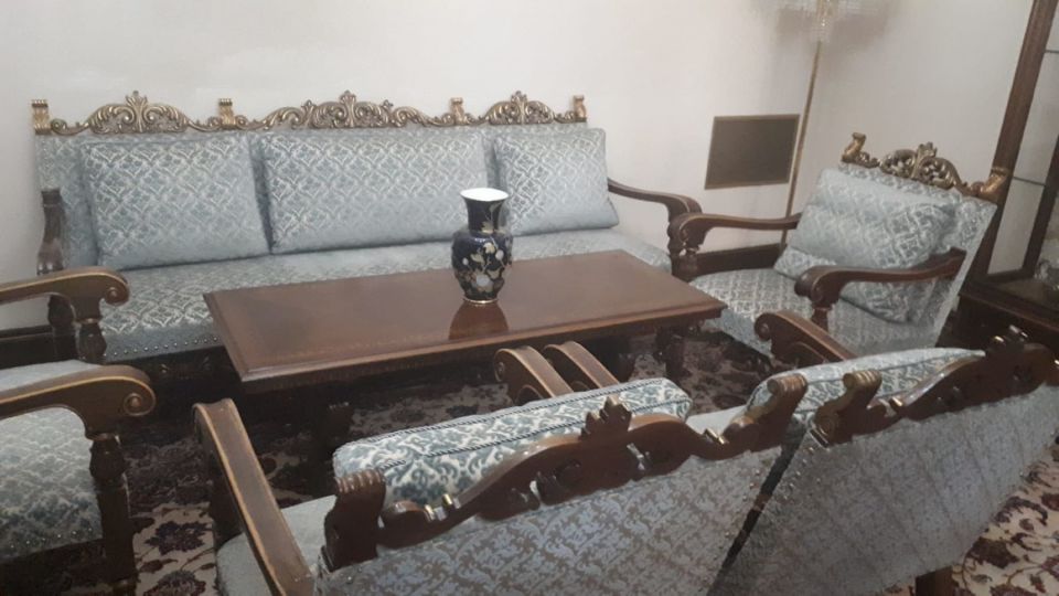 Bucharest: Guided Ceausescu Villa Tour - Reservation Information