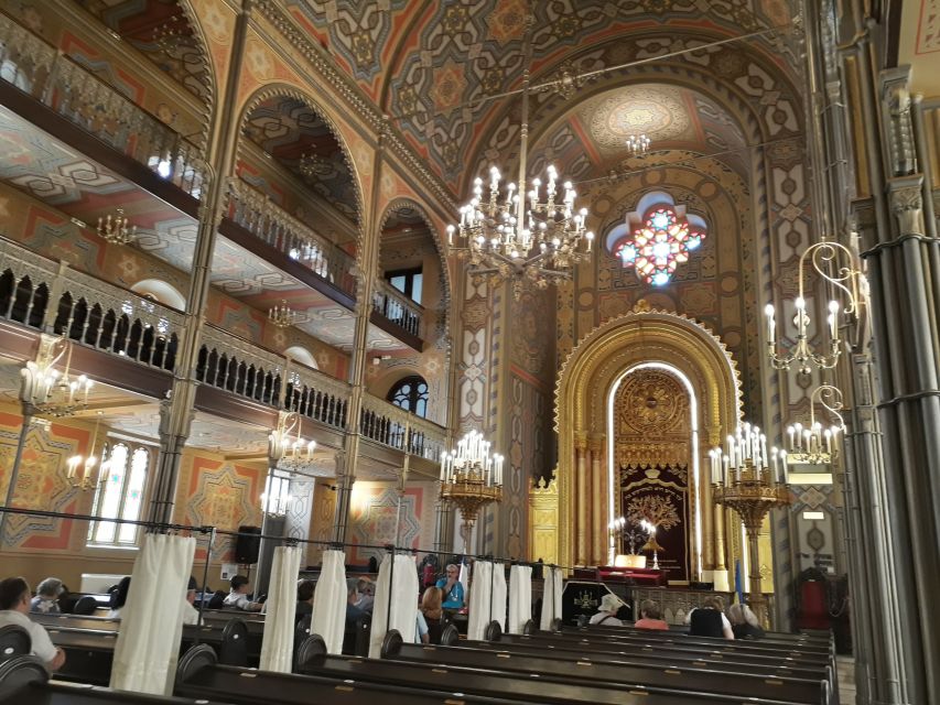 Bucharest Jewish Heritage Private Walking Tour - Inclusions