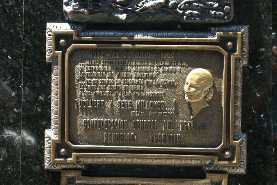 Buenos Aires: Recoleta & Evita In-App Audio Tour (EN, ES) - Good To Know
