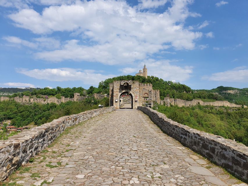 Bulgaria Private Tour: Basarabovo, Arbanasi, Veliko Tarnovo - Activity Highlights