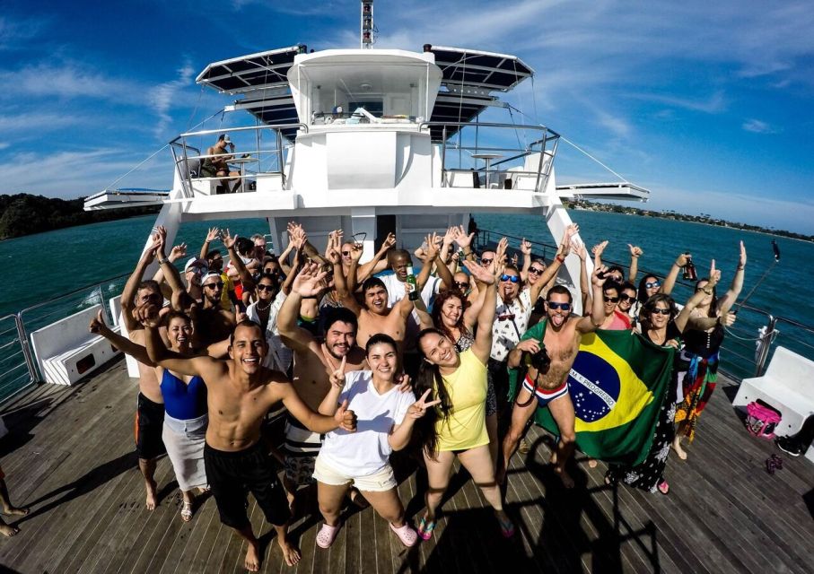 Búzios: Catamaran Boat Tour - Activity Details