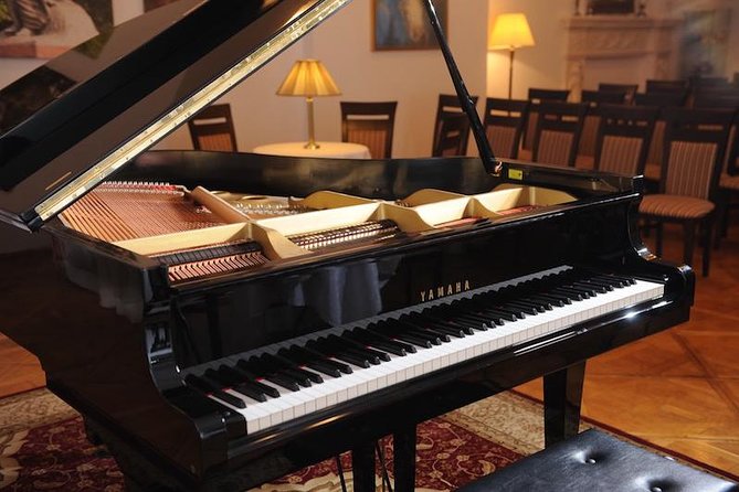 Chopin Piano Concert at Chopin Gallery With a Glass of Wine - Good To Know