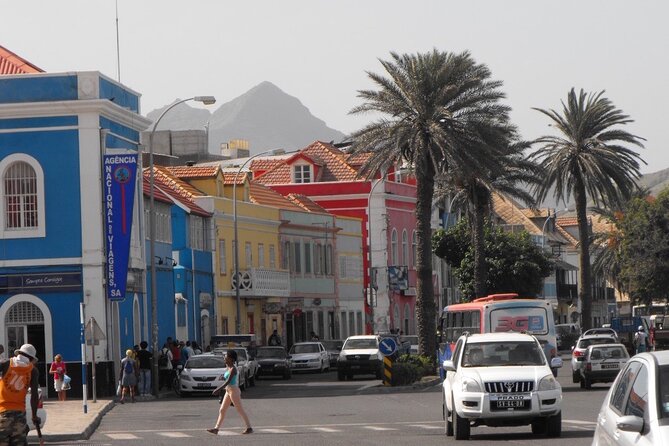 City Walking Tour, Mindelo, Highlights, 2h - Top Landmarks on the Walking Tour