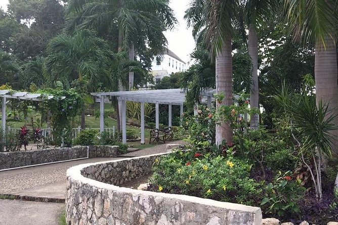 Evening Tour to Rose Hall Great House & Luminous Lagoon Night Tour Montego Bay - Weather Considerations and Minimum Travelers