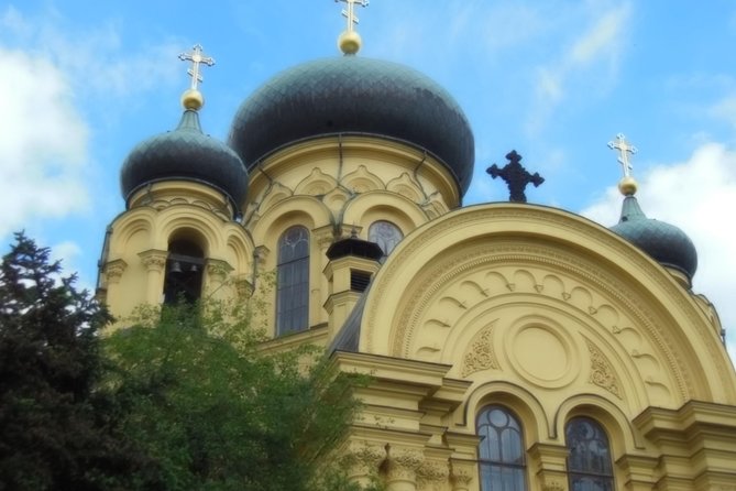 Exploration Tour Through the District of Praga - Authentic and Legendary - Praga District Exploration Itinerary