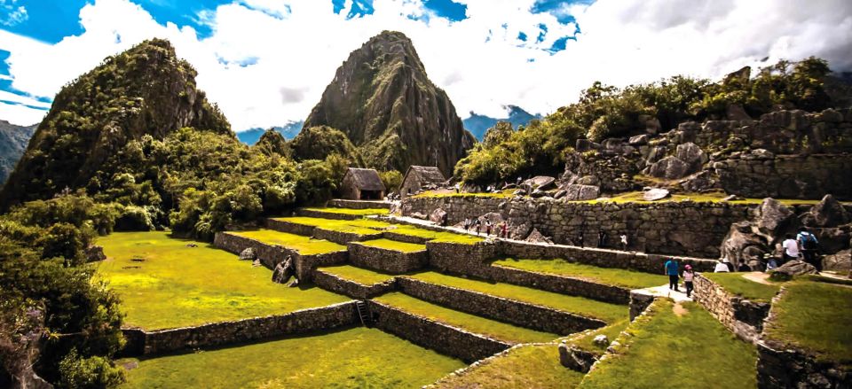 From Aguas Calientes: Machu Picchu Ticket, Guided Tour & Bus - Activity Highlights