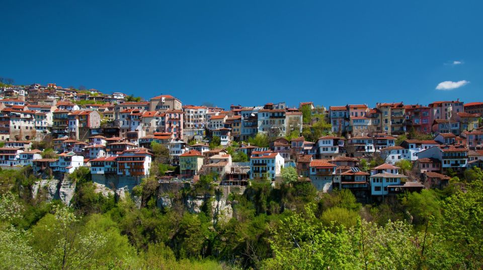 From Bucharest: Private Full-Day Veliko Tarnovo Trip - Discover Tsarevets Fortress