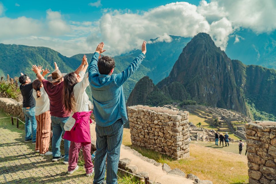 From Cusco: Machu Picchu Private Full-Day Tour With Transfer - Tour Highlights