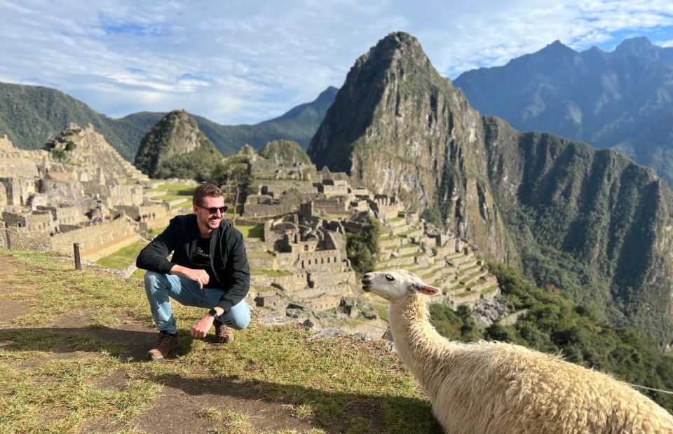 From Cusco: Machu Picchu & Sacred Valley 2 Day All Inclusive - Experience Highlights