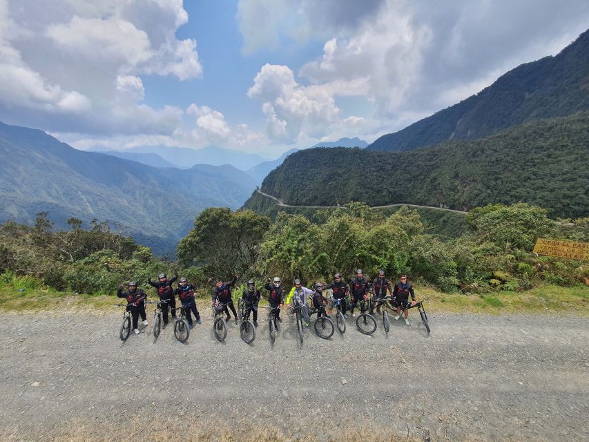From La Paz: 5-Day Death Road & Uyuni Salt Flats Bike Tour - Tour Inclusions and Safety Measures