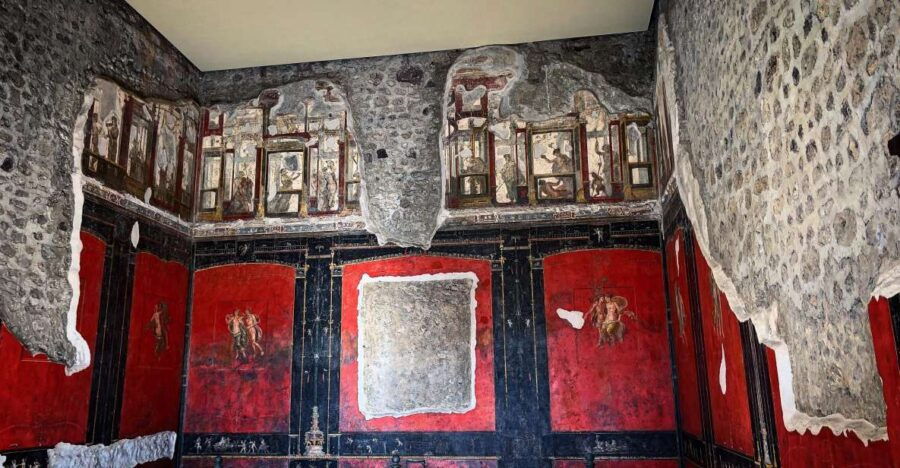 From Sorrento: Pompeii Guided Tour Small Group