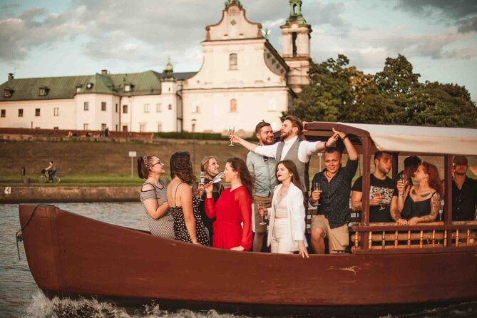 Gondola Cruise the Vistula River Krakow Private Tour up to 12 Person - Meeting Point and Assistance Details