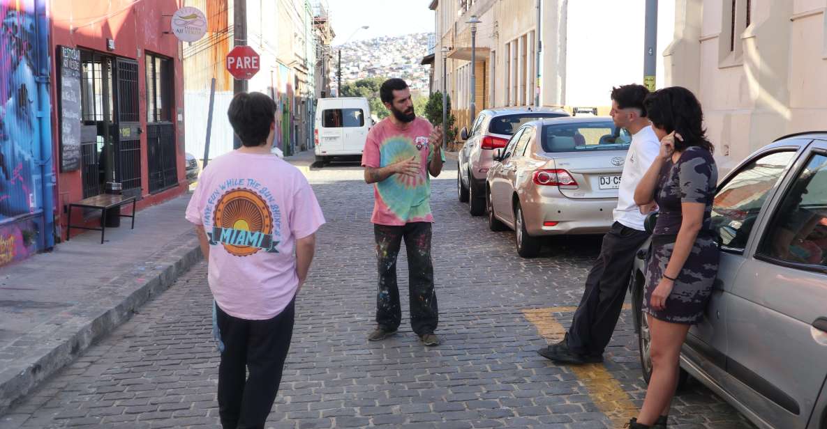 Graffiti in Valparaiso : Paint a Masterpiece in Our Wall. - Experience Highlights
