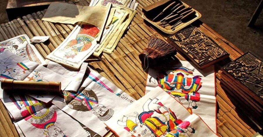 Half Day Tour Visitting Craft Village From Hue City