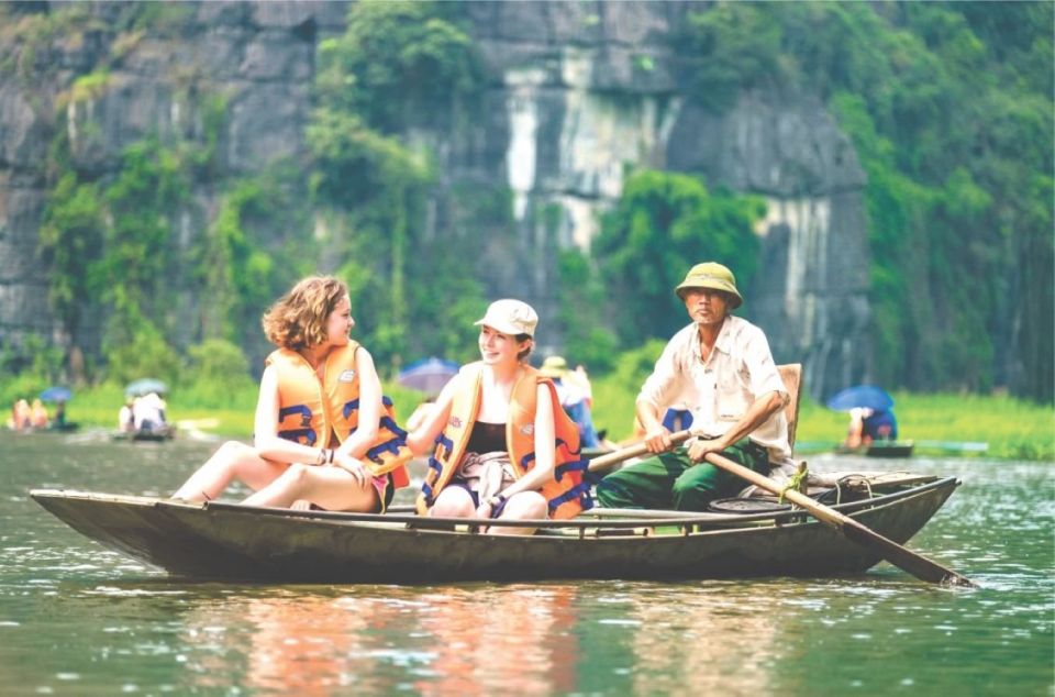 Hanoi: Full Day Tour of Hoa Lu, Tam Coc, and the Mua Cave - Full Experience Description
