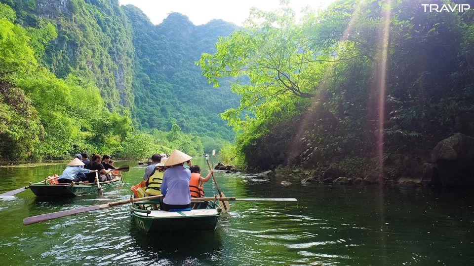 Hanoi: Hoa Lu - Tam Coc - Mua Cave by Limousine Bus & Lunch - Experience Highlights