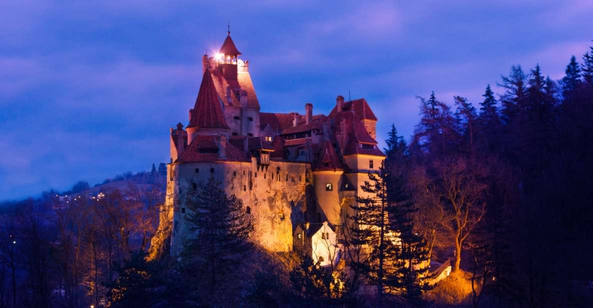 Heli Tour From Brasov to Bran and Peles Castles for 3