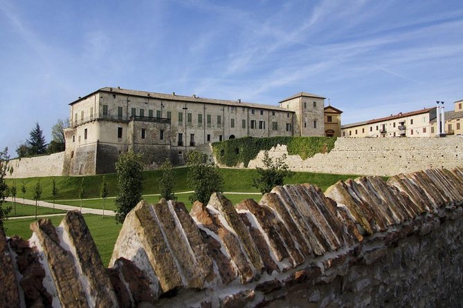 Hidden Treasures Among Art, Wine and Parmigiano Reggiano in Parma Surroundings - Good To Know