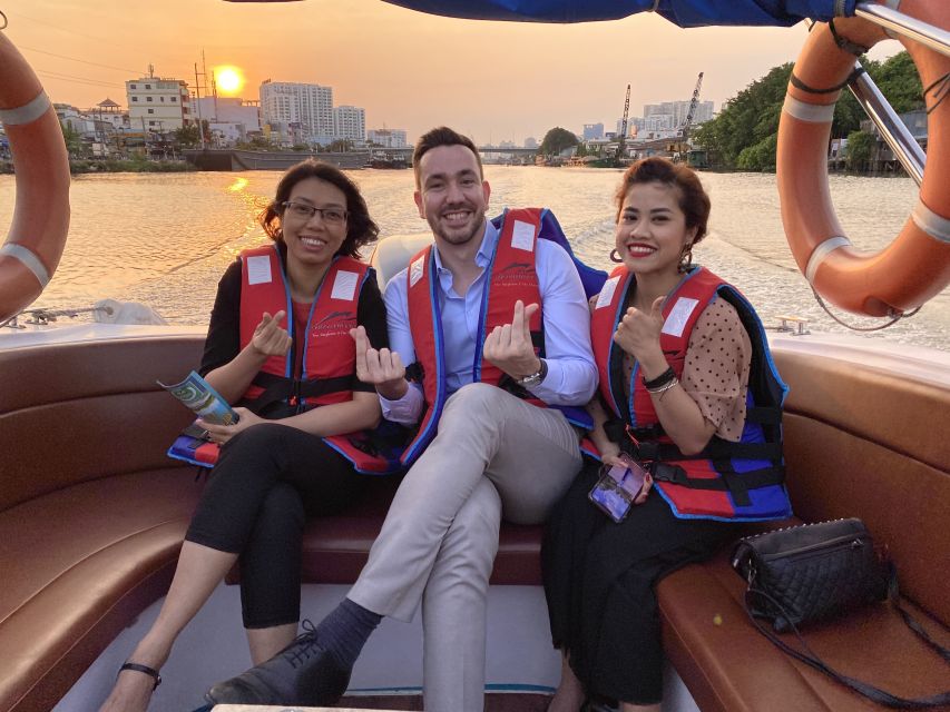 Ho Chi Minh City: Luxury Sunset Speedboat Tour With Cocktail - Experience Highlights