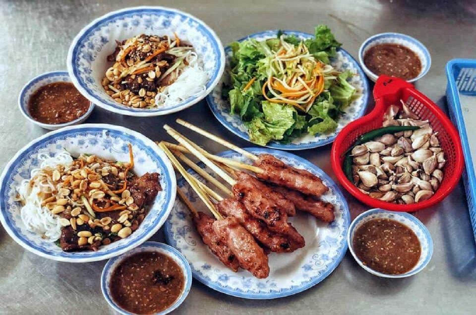 Hue Food Tour by Walking or Motorcycle With Driver & Guide - Activity Details