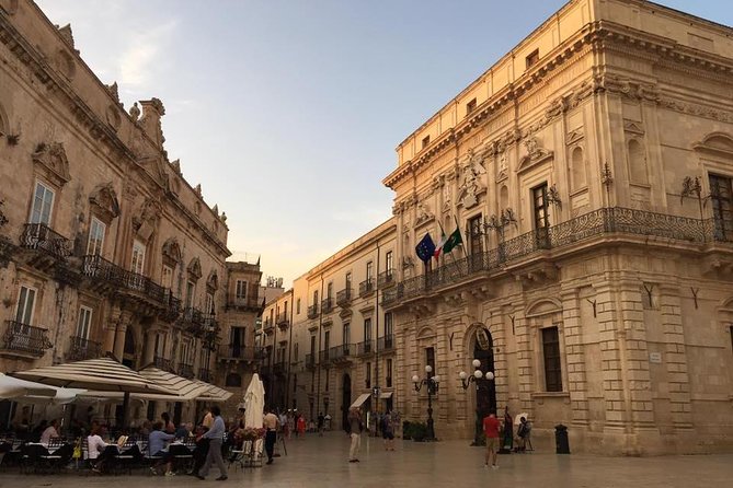 In The Garden Of Stone: Noto and Syracusa - Good To Know