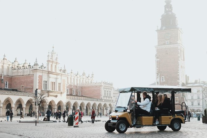 Krakow City Tour by Electric Car With Optional Old Synagogue or Town Hall Ticket - Tour Overview and Itinerary