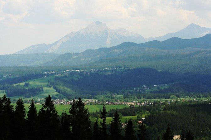 Krakow: Private Tour to Zakopane With Funicular & Cheese Tasting - Tour Overview
