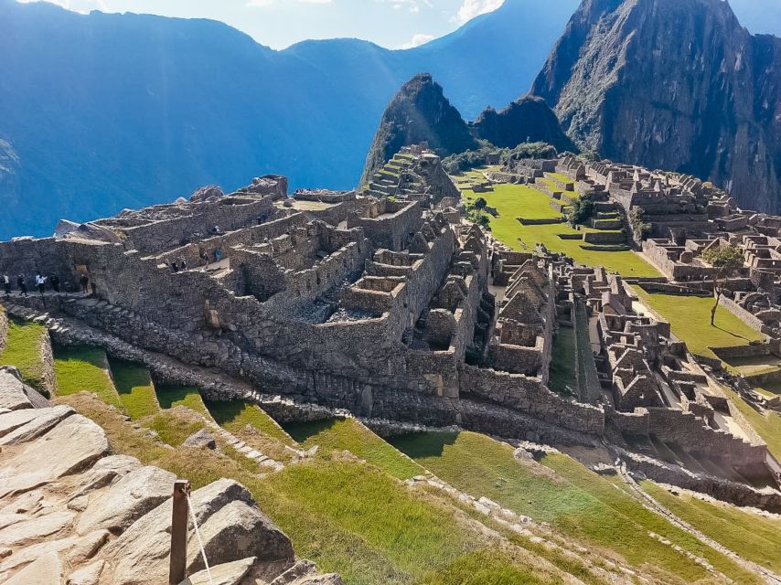 Machu Picchu: Ruins & Machu Picchu Mountain Official Tickets - Experience Highlights