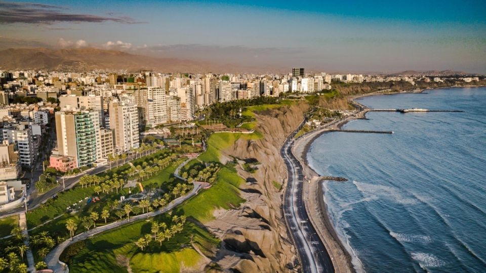 Magic Peru 10D – Culture and Trekking 4star Hotel