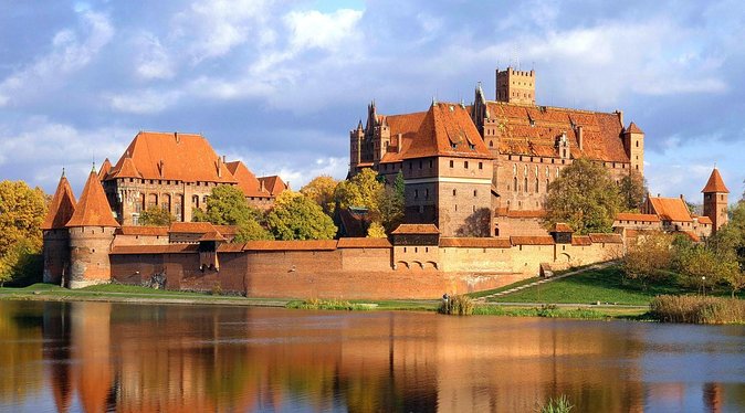 Malbork Castle and Westerplatte Tour With Lunch - Good To Know