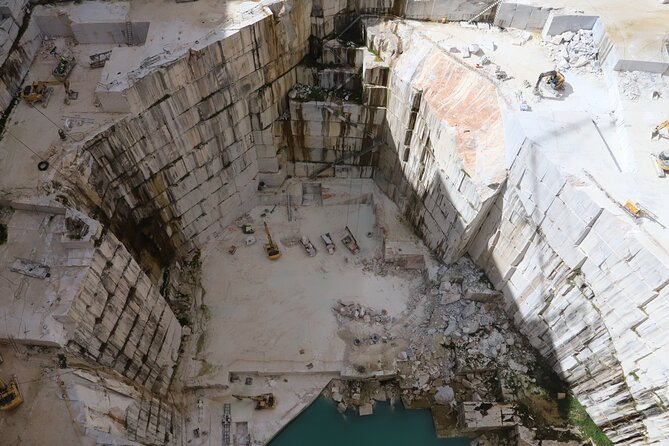 Marble Tour - Admission and Activities