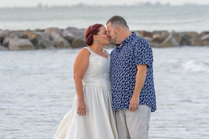 Private 30-Minute Photo Session in St Petersburg FL - Provider and Cancellation Policy