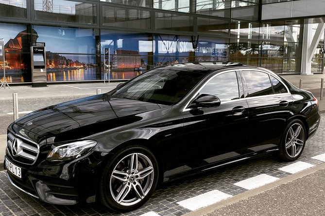 Private Airport Transfer: From Airport Gdansk GDN to Hotel in Gdansk (1-3 PAX) - Service Overview