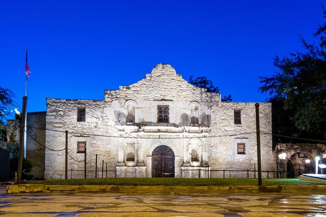 Private Custom Walking Tour With a Local Guide in San Antonio - Tour Information