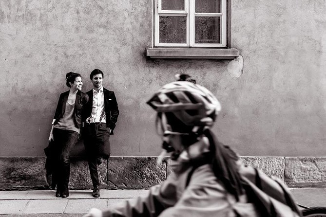 Private Photo Session With a Local Photographer in Siena - Pricing and Booking Details