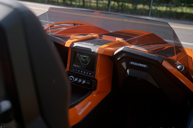 Private Polaris Slingshot Self-Guided Tour in Yankees Tavern - Tour Highlights