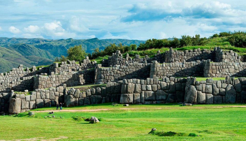 Private Tour 4 Days - Rainbow Mountainmachu Picchuhotel 3 - Accommodation and Logistics Information