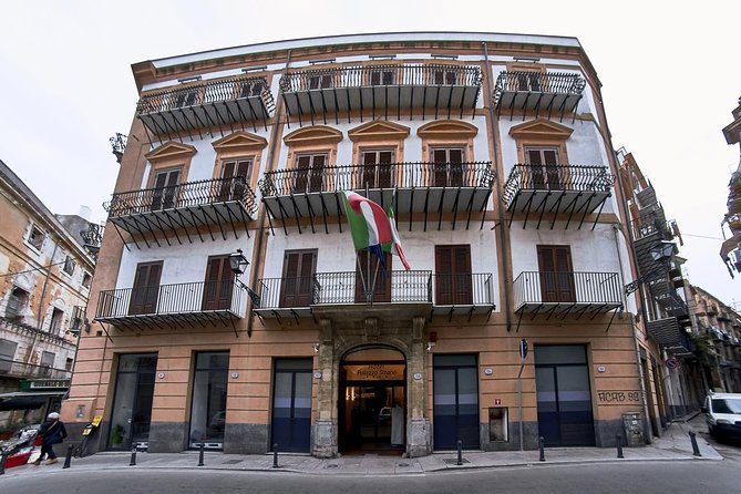 Private Transfer From Palermo Airport to Hotel Palazzo Sitano or Vice Versa - Accessibility Information and Group Size
